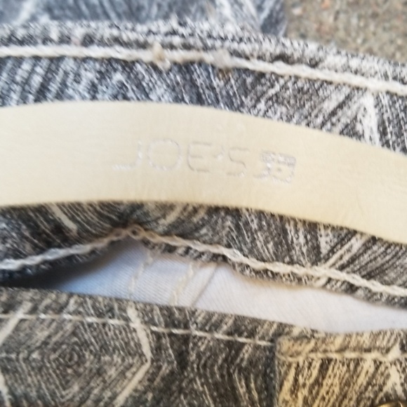 " Joe " modern print jean - Picture 4 of 8